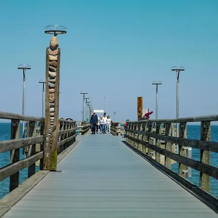 Ferienwohnungen Meerfarbig Ostseeheilbad Zingst Exterior foto