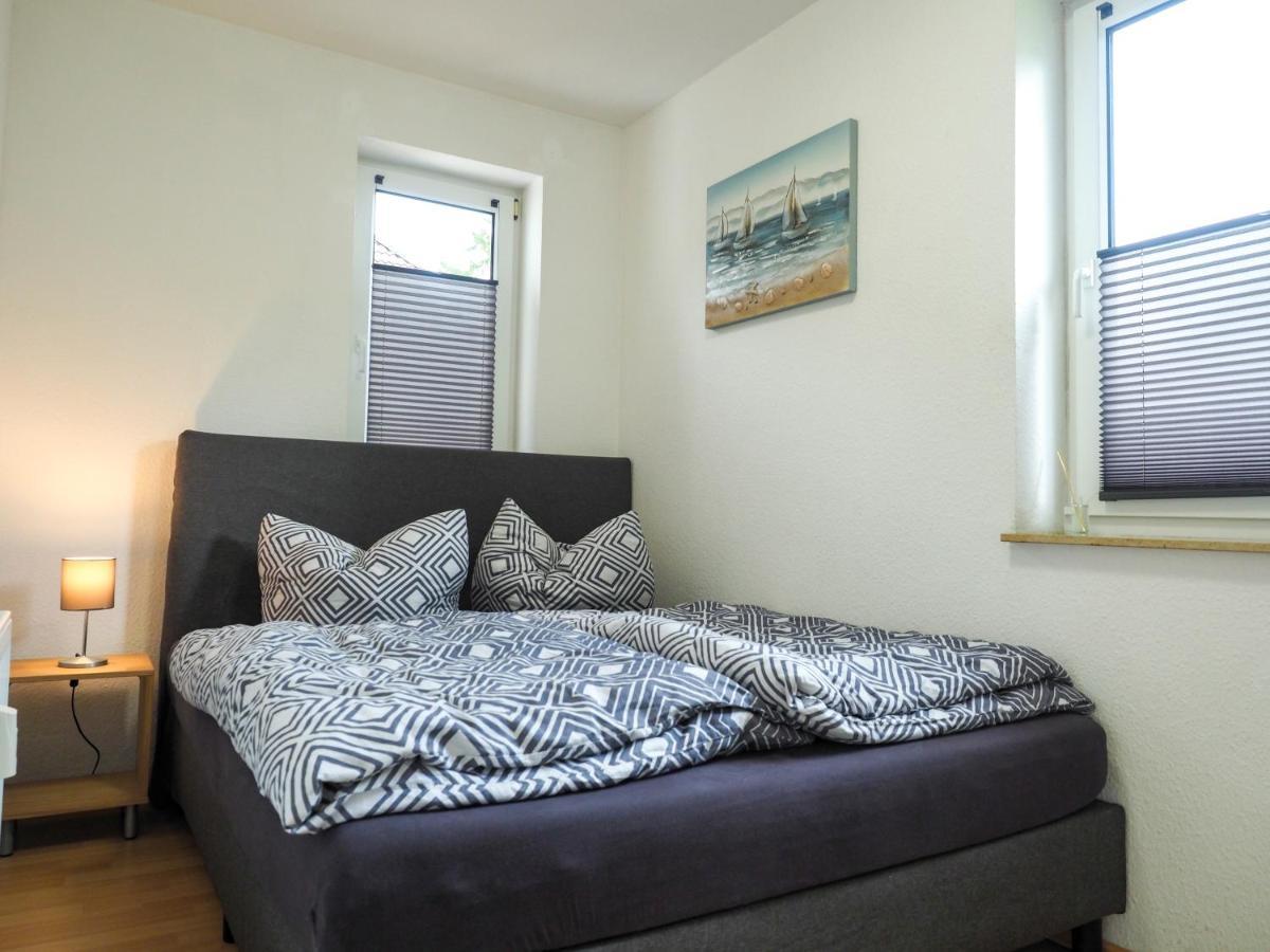 Meerfarbig - Terrasse Mit Strandkorb Oder Balkon - E-ladesaeule - Parkplatz - Wlan - Fahrradschuppen - Waschtrockner - Ruhig Und Zentral - Haustierfrei - Nichtraucher *