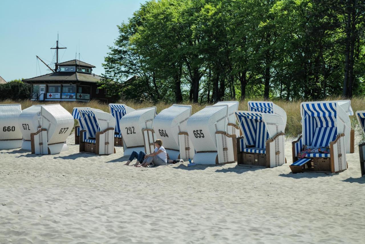 Lejlighed Meerfarbig - Terrasse Mit Strandkorb Oder Balkon - E-ladesaeule - Parkplatz - Wlan - Fahrradschuppen - Waschtrockner - Ruhig Und Zentral - Haustierfrei - Nichtraucher *