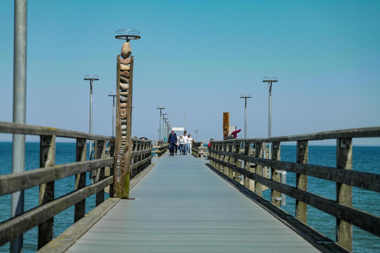 Lejlighed Meerfarbig - Terrasse Mit Strandkorb Oder Balkon - E-ladesaeule - Parkplatz - Wlan - Fahrradschuppen - Waschtrockner - Ruhig Und Zentral - Haustierfrei - Nichtraucher